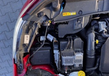 Peugeot 2008 I SUV Facelifting 1.2 PureTech 110KM 2018 Peugeot 2008 bezwypadekz Niemiecallur 1.2 Benzyna 110KM, zdjęcie 24