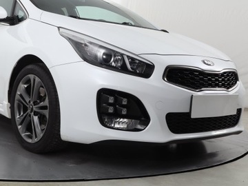 Kia Ceed II Hatchback 5d Facelifting 1.6 CRDi 136KM 2016 Kia Ceed 1.6 CRDi, Navi, Klima, Klimatronic, zdjęcie 18