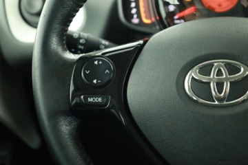 Toyota Aygo II Hatchback 3d Facelifting 1.0 VVT-i 72KM 2021 Toyota Aygo 1.0 VVT-i, Salon Polska, VAT 23%, zdjęcie 12