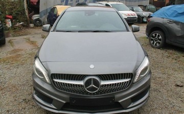 Mercedes Klasa A W176 Hatchback 5d 2.1 220 CDI BlueEFFICIENCY 170KM 2015 Mercedes-Benz Klasa A 2.1 Diesel 170KM, zdjęcie 1