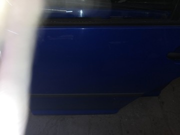 DVEŘE LEVÉ NEBO PRAVÉ ZADNÍ GOLF IV LW5Z 5