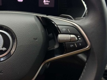 Skoda Octavia IV Liftback 1.5 TSI EVO 150KM 2024 Skoda Octavia Selection Pakiet Light View Plus ACC Kamera cofania FV23, zdjęcie 22