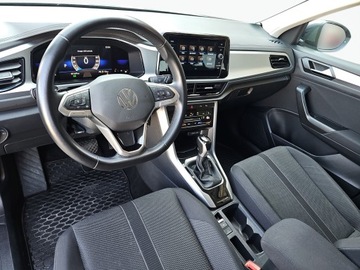 Volkswagen T-Roc I SUV Facelifting 1.5 TSI ACT 150KM 2023 Volkswagen T-Roc Polski Salon | Pierwszy właścicie, zdjęcie 9