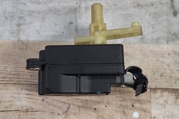 MOTOREK KRYT KOLEKTORU VOLVO XC90 I 74932G 2.9L GASOLINE 197KW 2003