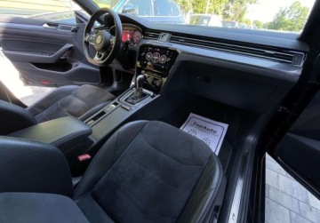 Volkswagen Arteon Fastback 2.0 TDI 240KM 2018 Volkswagen Arteon 2.0 TDI DSG 240 KM bezwypadkowy R-line navi vitrtual, zdjęcie 14