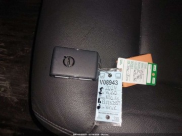 Volvo XC60 II 2024 Volvo XC 60 2024 VOLVO XC60 B5 CORE DARK THEME 2.0 Benzyna 247KM, zdjęcie 2