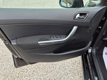 Peugeot 308 I SW Facelifting 2.0 HDI FAP 150KM 2013 Peugeot 308 Piekny czarny 2.0 HDI 220 tys km z Niemiec zarejestrowany gwar, zdjęcie 14