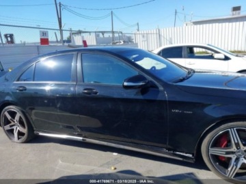 Mercedes Klasa S W222 2015 Mercedes-Benz Klasa S S 63 AMG 4Matic 2015 5.5l 5.5 Benzyna 577KM, zdjęcie 6