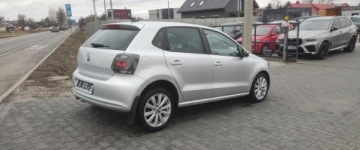 Volkswagen Polo V Hatchback 5d 1.6 TDI-CR DPF 105KM 2010 Volkswagen Polo 1.6 diesel ,bezwypadek ,bogata wersja ,zadbany 1.6 Diesel, zdjęcie 5