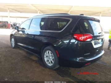 Chrysler Voyager V 2020 Chrysler Voyager 2020 r.,3,6L LXI 3.6 Benzyna 287KM, zdjęcie 3