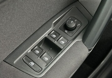 Volkswagen Tiguan II SUV Facelifting 1.5 TSI 150KM 2022 Volkswagen Tiguan Life, ACC, Kamera cofania, Bezwypadkowy, Salon PL, 1 wl., zdjęcie 20