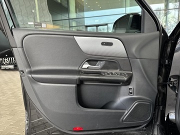 Mercedes GLB SUV 2.0 200d 150KM 2022 Mercedes-Benz GLB 200 Android Auto/ Pakiet wizualn, zdjęcie 16