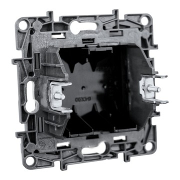 Крышка рамы Legrand Niloe Step черного цвета