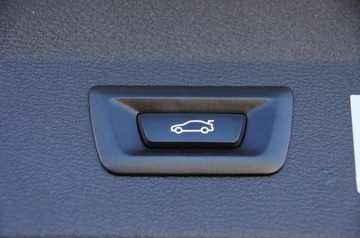 BMW X1 F48 Crossover Facelifting 2.0 20d 190KM 2020 BMW X1 2.0 Diesel 190 KM, 4x4, Navi, Full LED, Polskora, HeadUp, GWARANCJA, zdjęcie 32