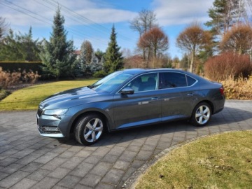 Skoda Superb III 2020 Skoda Superb iV 218KM Plug-in , Virtual Cocpit, TEMP.ADAPT, LED MATRIX, zdjęcie 8