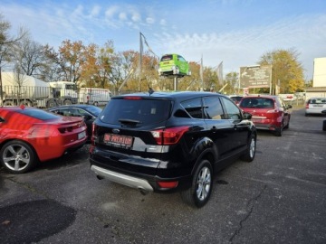 Ford Kuga III 2019 Ford Kuga 1.5 EcoBoost 182 KM, Automat,, zdjęcie 4