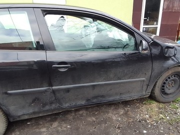 AUDI Q7 4L DVEŘE PŘEDNÍ LEVÉ ČERNÉ LZ9Y