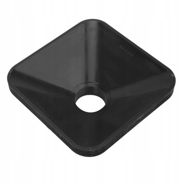 10 квадратных прозрачных тренировочных конусов.