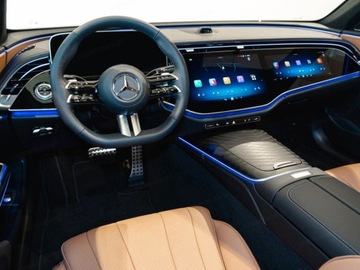 Mercedes Klasa E W214 Sedan 2.0 200 204KM 2024 MERCEDES-BENZ E Klasa 200 AMG Sedan 2.0 (204KM) 2024, zdjęcie 6