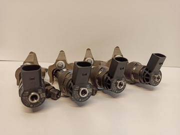 BMW F20 F22 ИНЖЕКТОР 2.0 8514148