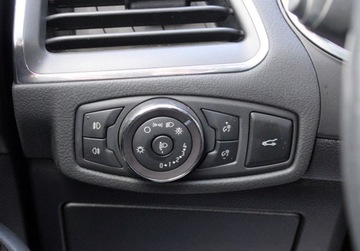 Ford S-Max II Van 2.0 EcoBlue 150KM 2019 Ford S-Max 2.0 EcoBlue 150KM Titanium AT8 Pakiet Winter SerwisASO SalonPL, zdjęcie 27