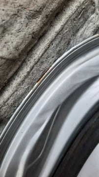 DVEŘE LEVÉ ZADNÍ VOLVO V40 I