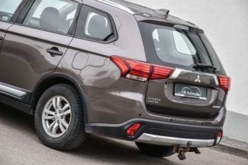 Mitsubishi Outlander III SUV Facelifting 2015 2.0 MIVEC 150KM 2016 Mitsubishi Outlander MITSUBISHI OUTLANDER 2.0 150KM HAK LED Gwarancja 12m-, zdjęcie 10