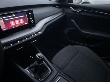 Skoda Octavia IV Liftback 1.5 TSI EVO 150KM 2023 Skoda Octavia Ambition ! Kamera Cofania ! Tempomat, zdjęcie 18