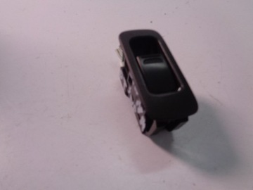 PANEL OKNO ZADNÍ SUZUKI LIANA SEDAN