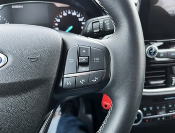 Ford Fiesta VIII Hatchback 5d 1.0 EcoBoost 95KM 2020 Ford Fiesta Kamera / Asystent Parkowania, zdjęcie 13