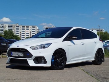 Ford Focus III RS 2.3 EcoBoost 350KM 2017 FORD FOCUS III 2.3 RS 2.3L 350KM, 4x4, Manual, Dokumentacja Recaro, zdjęcie 2