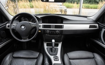 BMW Seria 3 E90-91-92-93 Limuzyna E90 325d 197KM 2009 BMW Seria 3 3.0D 197KM LCI Skora Szyber Navi Automat Gwarancjia 3.0, zdjęcie 23