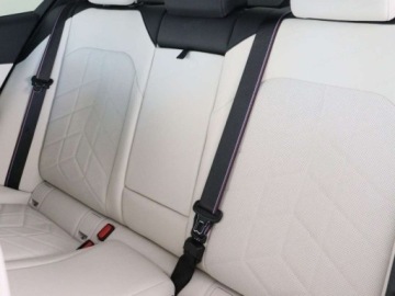 BMW Seria 5 G90-91 Touring 2.0 520d 197KM 2025 BMW Seria 5 520d Sport Sedan 2.0 (197KM) 2025, zdjęcie 11