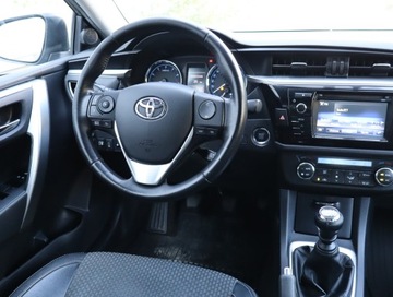 Toyota Corolla XI Sedan 1.6 Valvematic 132KM 2015 Toyota Corolla 1.6 Valvematic, Salon Polska, zdjęcie 6