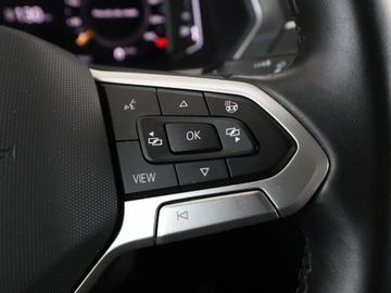 Volkswagen Tiguan Allspace SUV 2.0 TDI 200KM 2021 Volkswagen Tiguan Allspace 7 os. 4x4 DSG full LED, zdjęcie 32