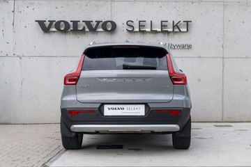 Volvo XC40 Crossover Facelifting 2.0 B4 197KM 2024 Volvo XC 40 B4 197KM FV23%, zdjęcie 4