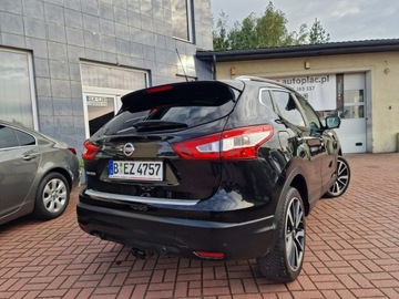 Nissan Qashqai II Crossover 1.2 DIG-T 115KM 2014 Nissan Qashqai Benzyna Tekna Navigacja Panorama, zdjęcie 15