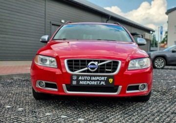 Volvo V70 III Kombi 2.5 T 231KM 2010 Volvo V70 R-DESIGN 2,5 FT 231KM Manual 6-biegow 2.5 Benzyna 231KM, zdjęcie 33