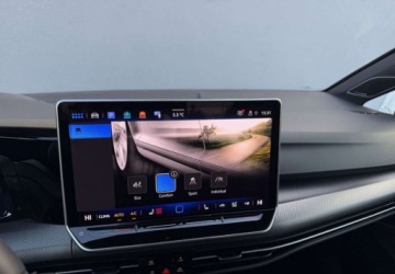 Volkswagen Golf VIII GTI Facelifting 2.0 TSI 265KM 2024 Volkswagen Golf Volkswagen Golf 2.0 TSI GTI DSG 2.0 Benzyna 265KM, zdjęcie 17