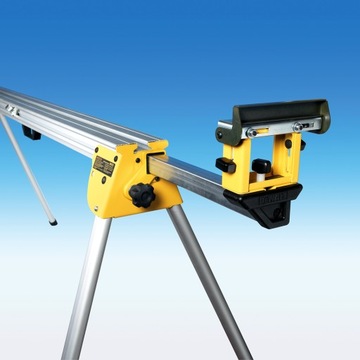 Универсальная рабочая станция DeWALT DE7033