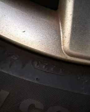 Volkswagen Caddy III Kombi Facelifting 2.0 EcoFuel 109KM 2011 Volkswagen Caddy 2.0 MPI 109 KM MAXI 7 osobowy 2.0 BenzynaLPG 109KM, zdjęcie 14