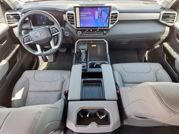 Toyota Tundra II 2024 Toyota Tundra Crewmax Limited 2024 3.4l 3.4 Hybryda 389KM, zdjęcie 8