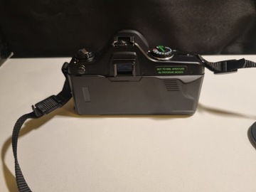 Многопрограммная зеркальная камера Kyocera YASHICA 108 + объектив В КОМПЛЕКТЕ КАК НОВЫЙ.