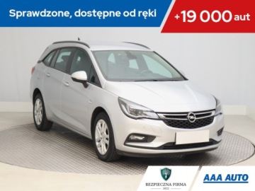 Opel Astra K Sports Tourer 1.4 Turbo 125KM 2016 Opel Astra 1.4 T, Salon Polska, Navi, Klima