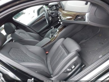 BMW Seria 5 G90-91 2023 BMW Seria 5 540i xDrive 2023 3.0l 3.0 Benzyna 335KM, zdjęcie 13