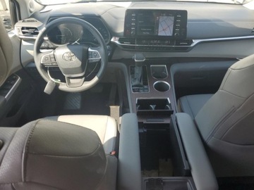 Toyota Sienna III 2023 Toyota Sienna XLE 2023 2.5l 2.5 Hybryda 245KM, zdjęcie 8