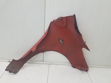 BLATNÍK LEVÝ PŘEDNÍ TOYOTA YARIS 2