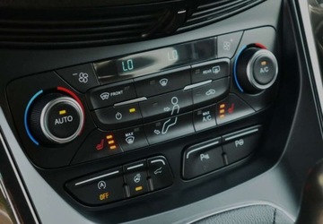 Ford Kuga II SUV Facelifting 2.0 TDCi 150KM 2017 Ford Kuga Ford Kuga 2.0 TDCi AWD ST-Line 2.0 Diesel 150KM, zdjęcie 34