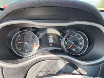 Jeep Cherokee V Terenowy 3.2 V6 272KM 2015 Jeep Cherokee Trailhawk 2015 3.2l 3.2 Benzyna 271KM, zdjęcie 7