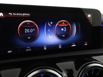 Mercedes CLA C118/X118 Shooting Brake Facelifting 1.3 200 163KM 2023 Mercedes CLA 200 automat full LED skóra/alcantara, zdjęcie 26